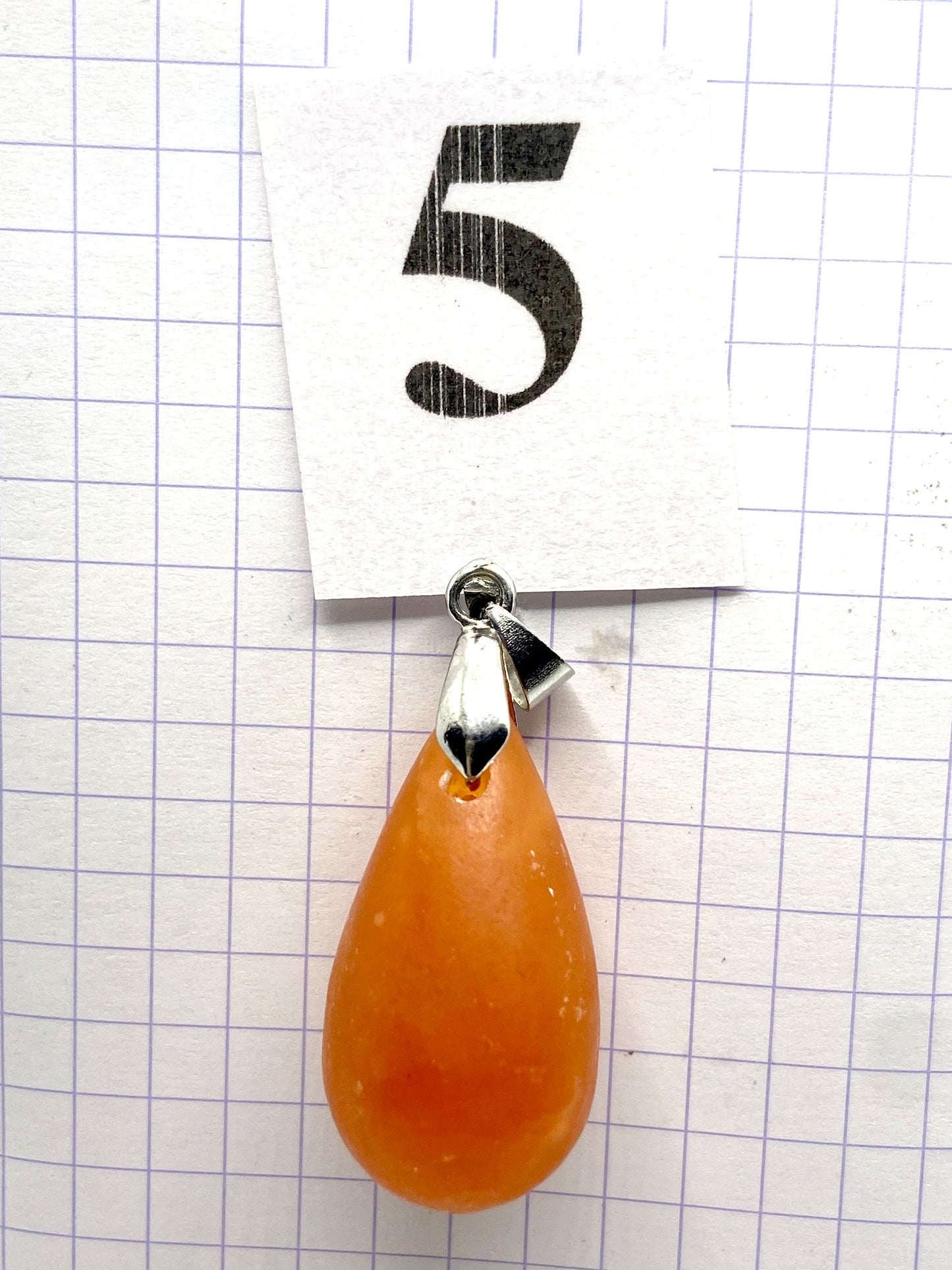 GOUTTE CALCITE ROUGE