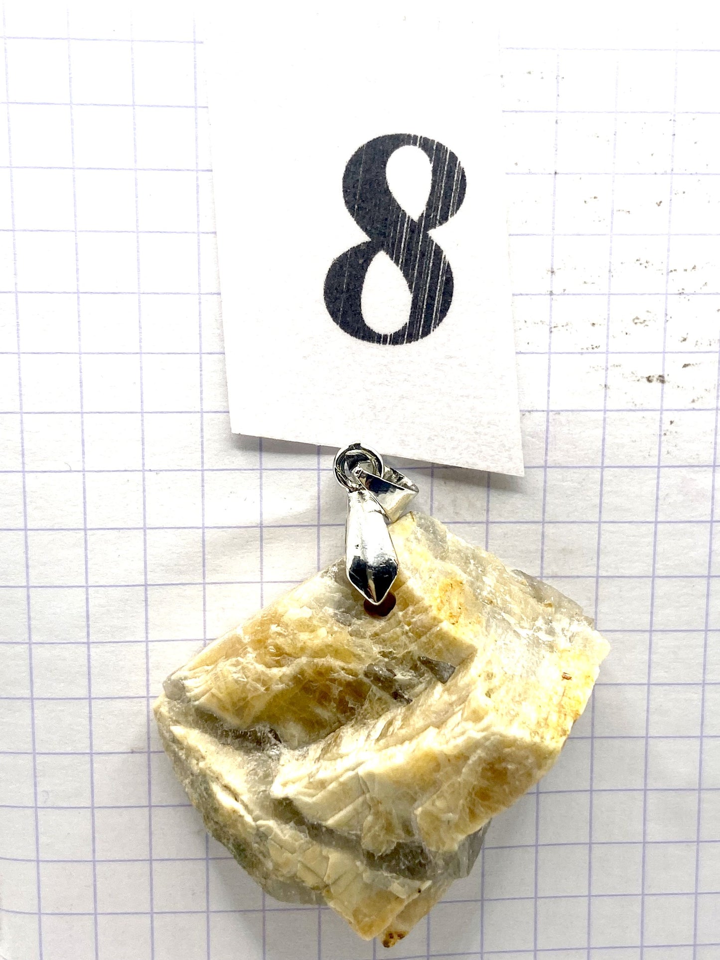 BRUTE FELDSPATH
