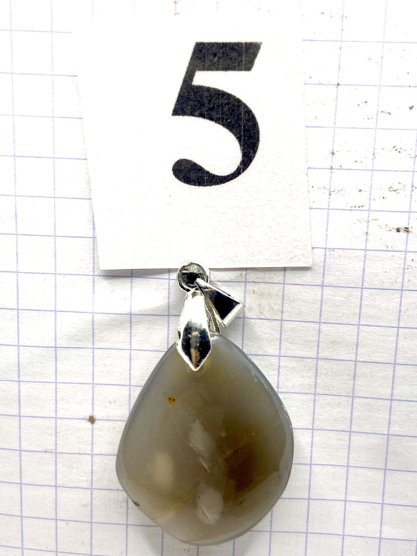 ROULEE AGATE CALCEDOINE