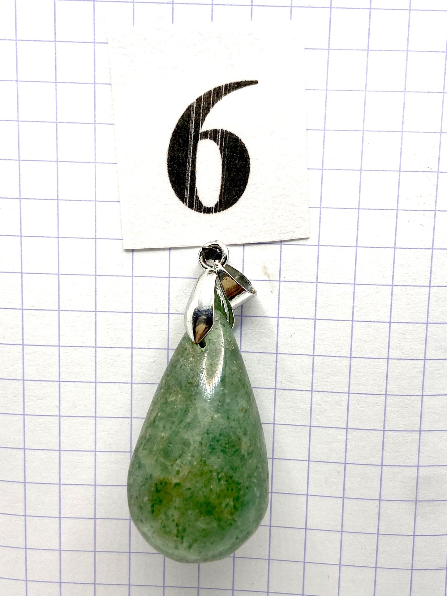 GOUTTE FUCHSITE