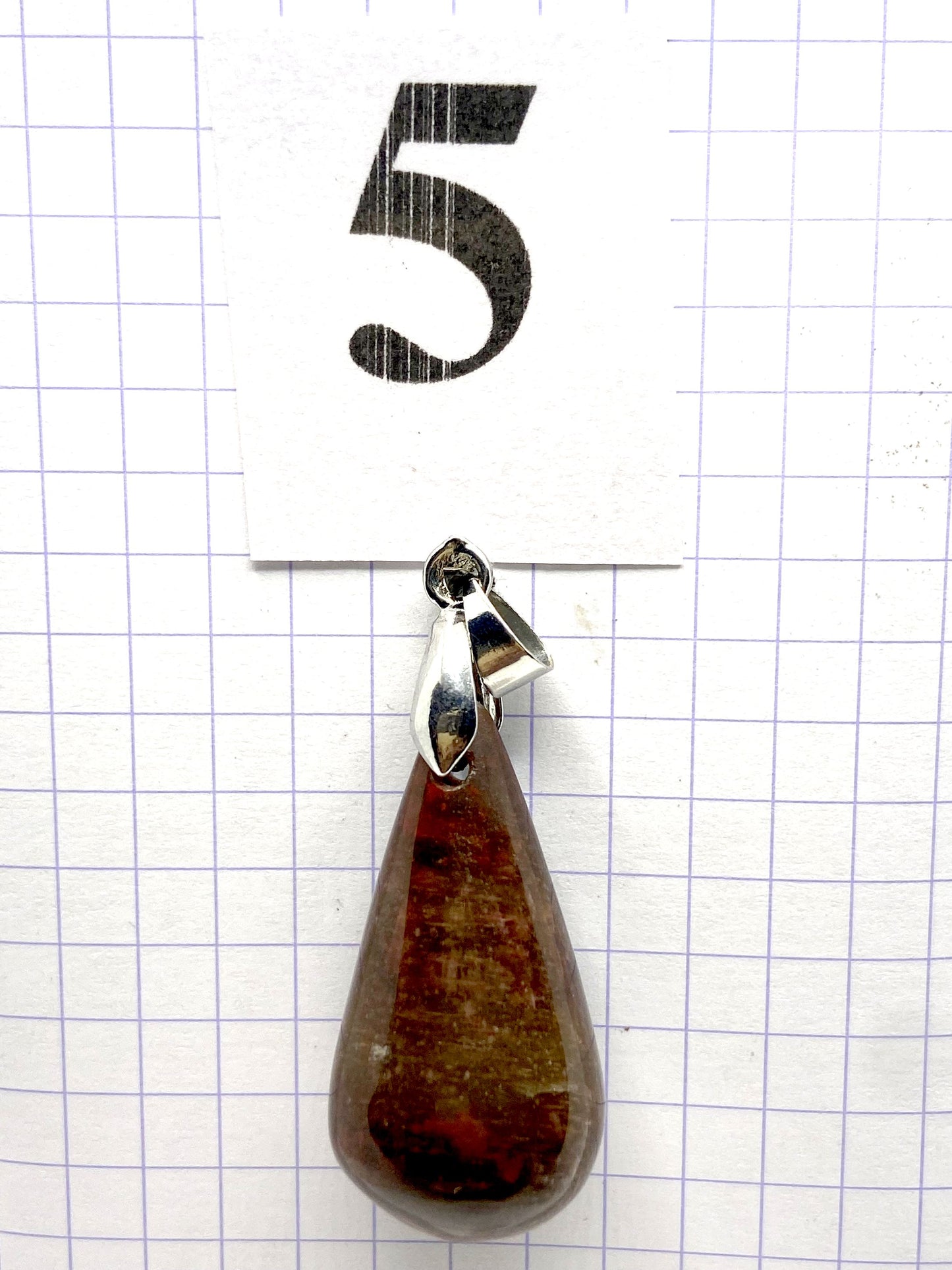 GOUTTE BOIS SILICIFIE