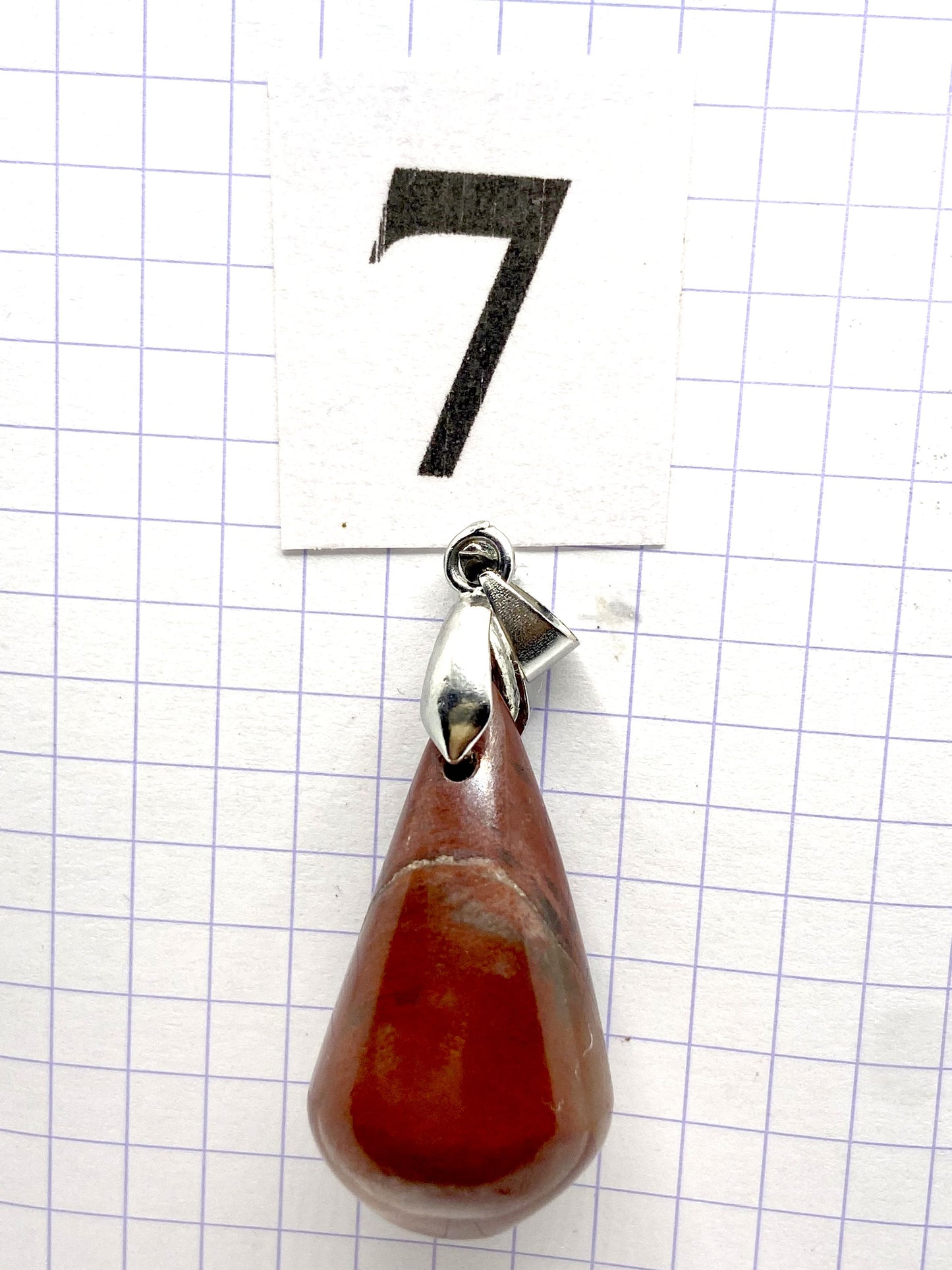 GOUTTE BOIS SILICIFIE