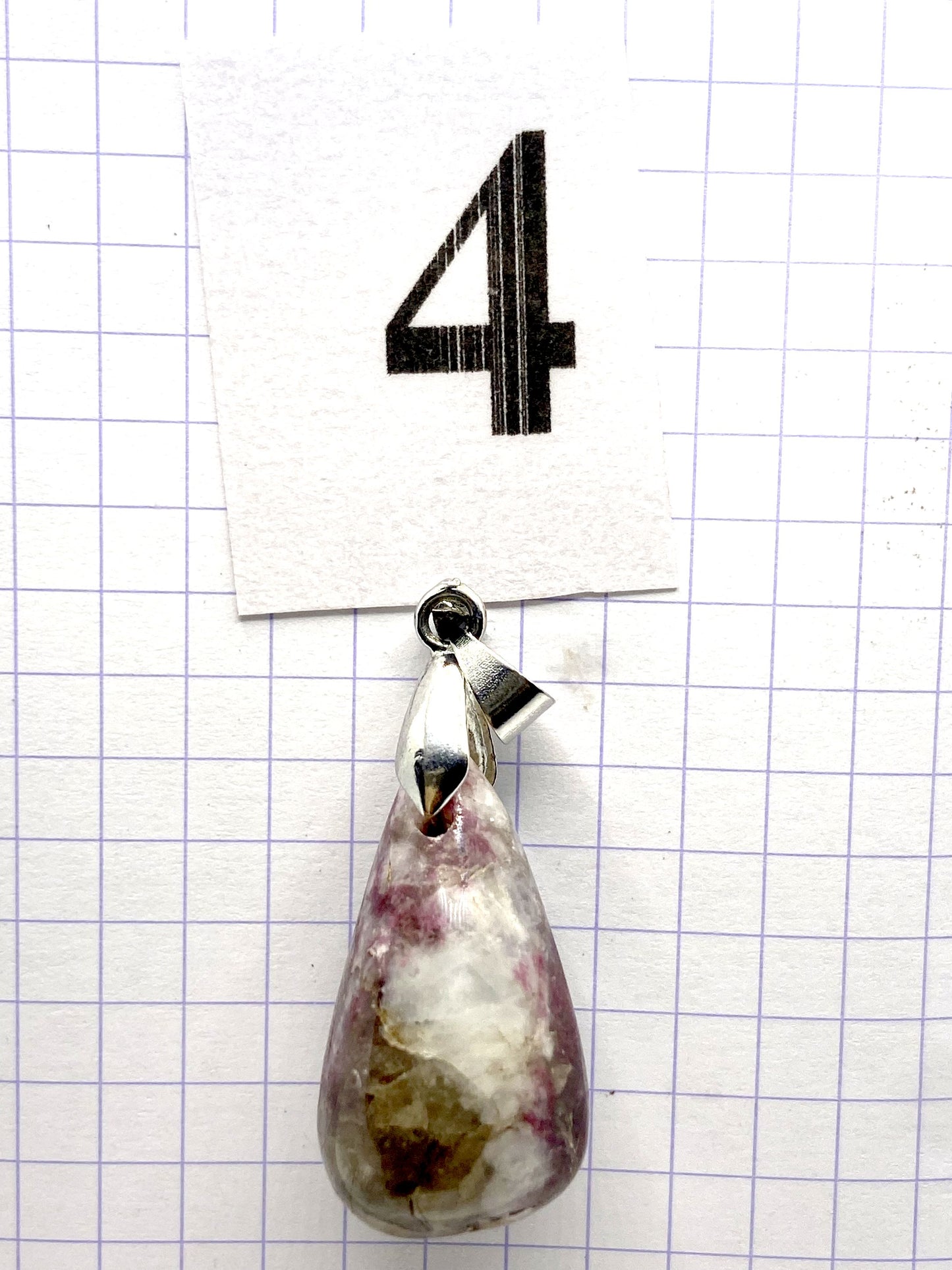 GOUTTE TOURMALINE RUBELITE