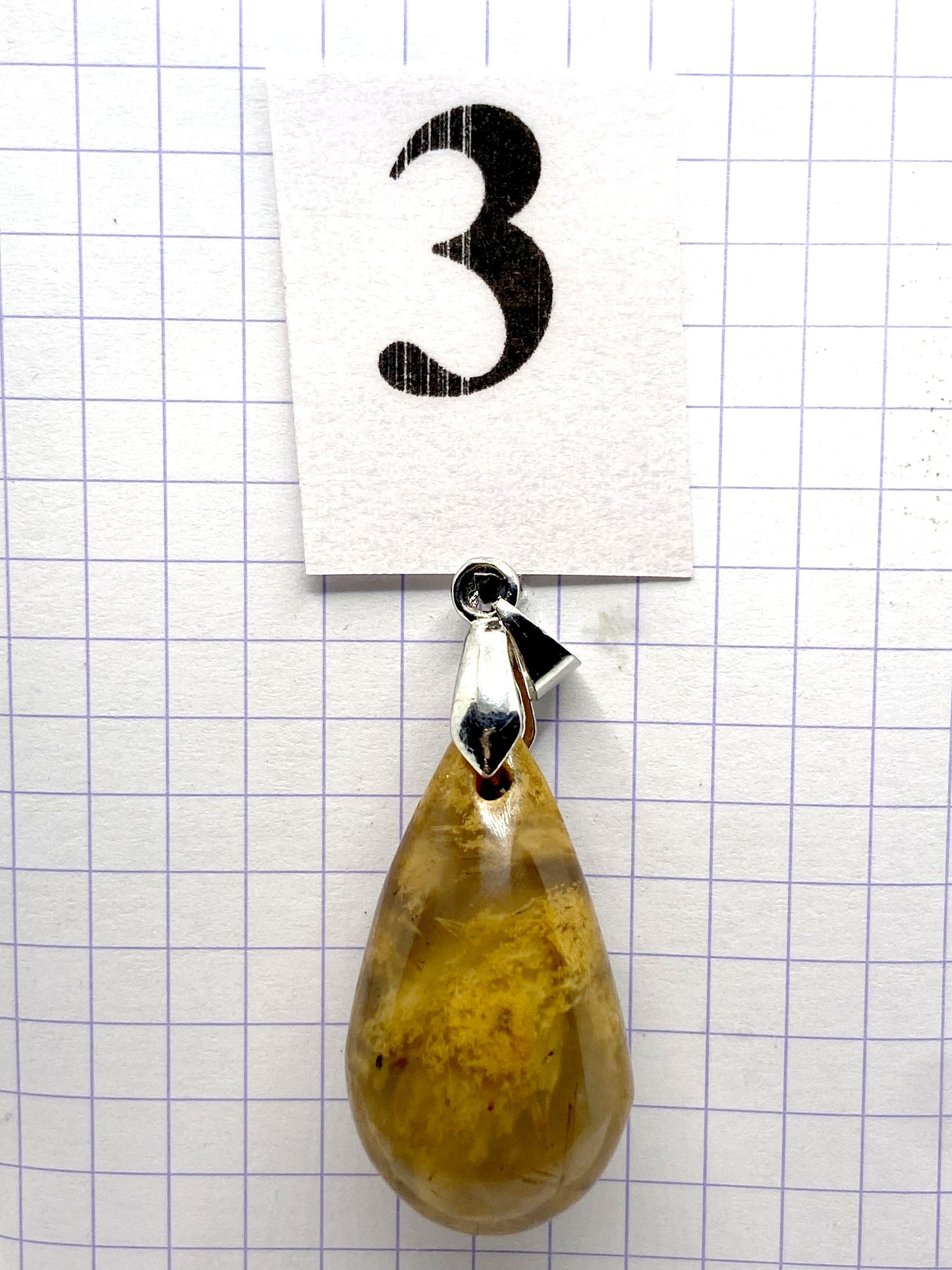 GOUTTE QUARTZ CHEVEUX