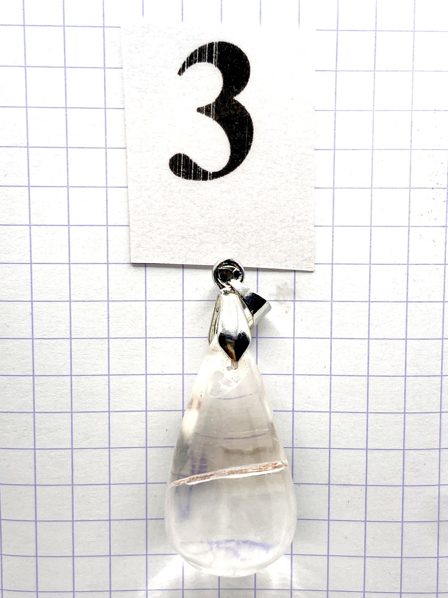 GOUTTE QUARTZ FANTOME