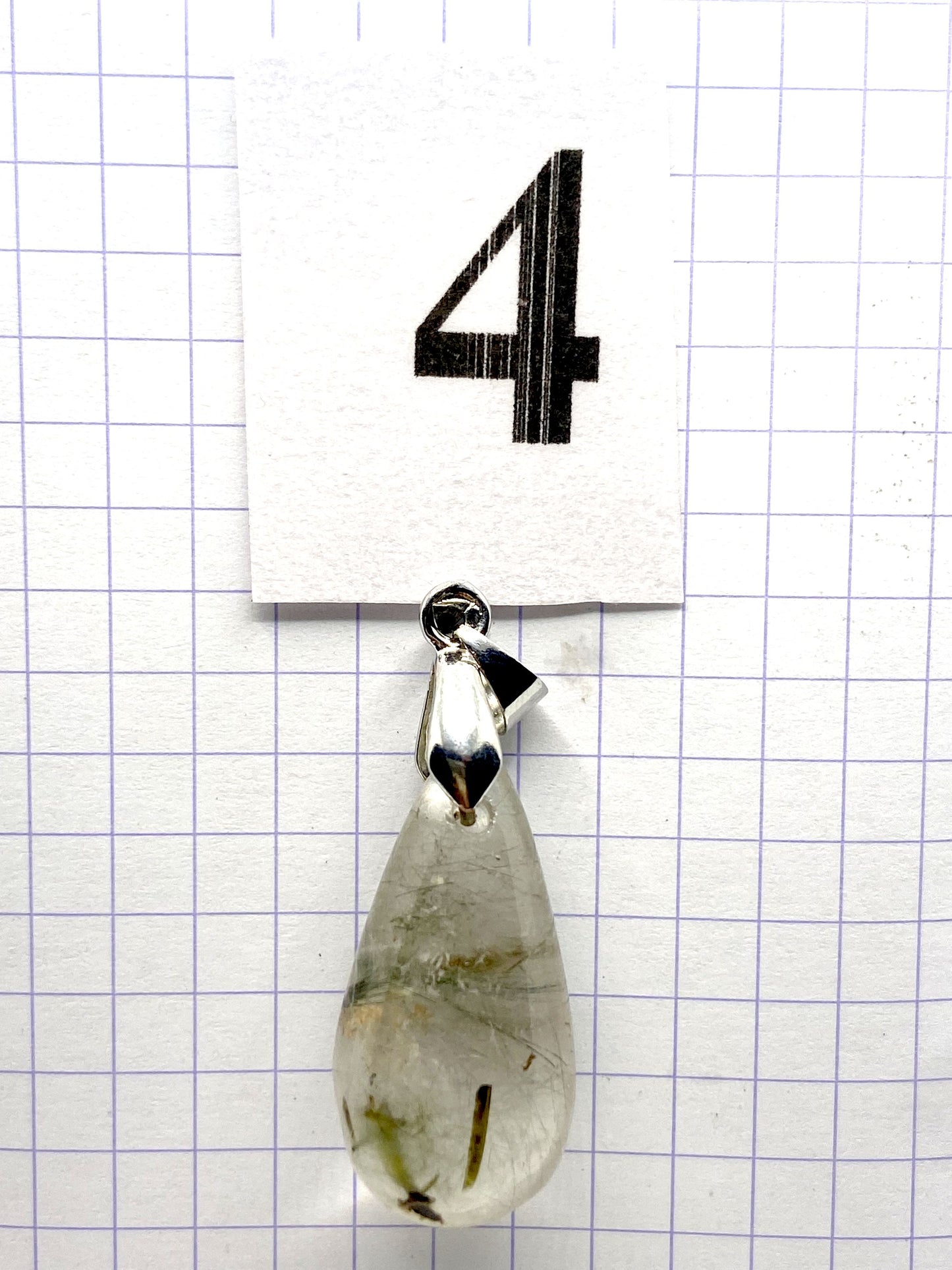 GOUTTE QUARTZ FANTOME