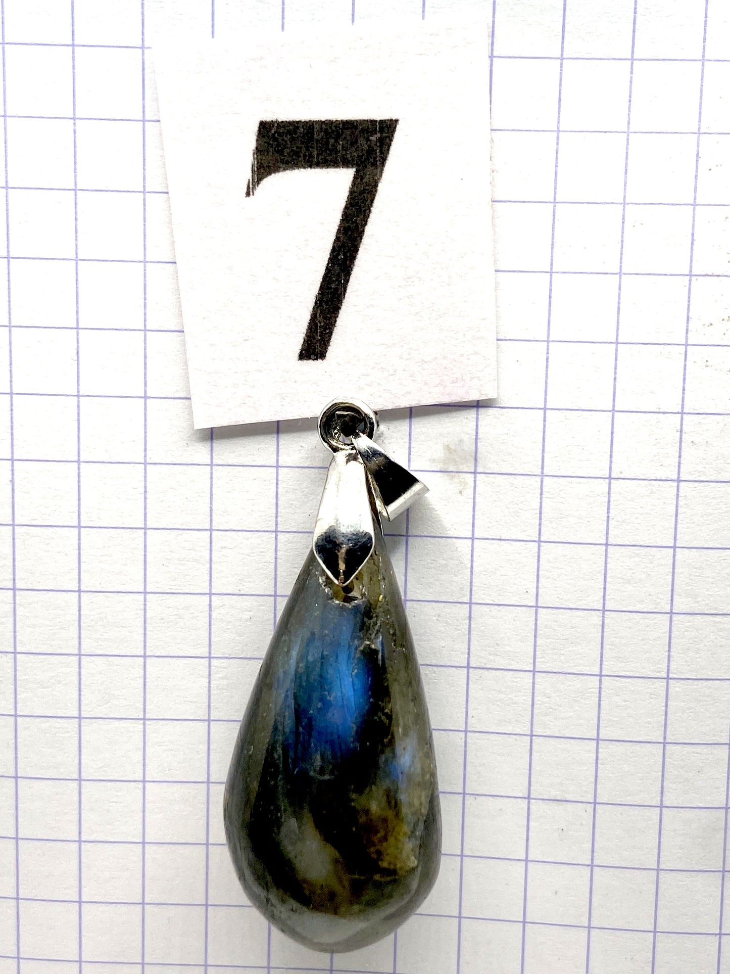 GOUTTE LABRADORITE BLEUE