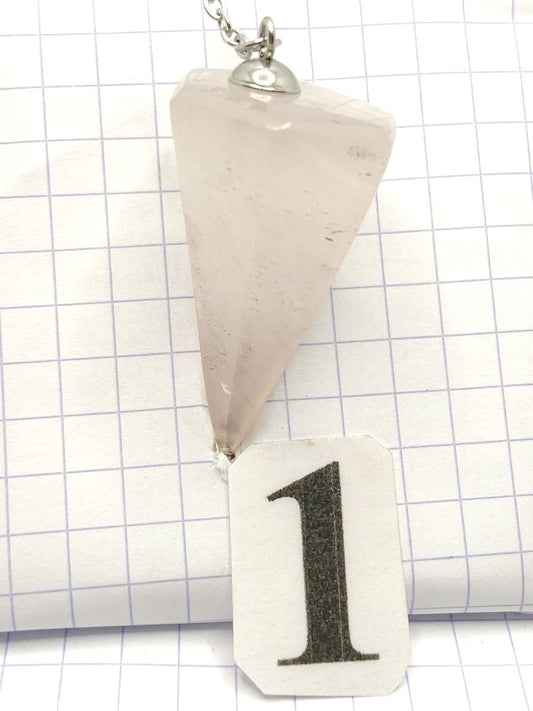PENDULE QUARTZ ROSE