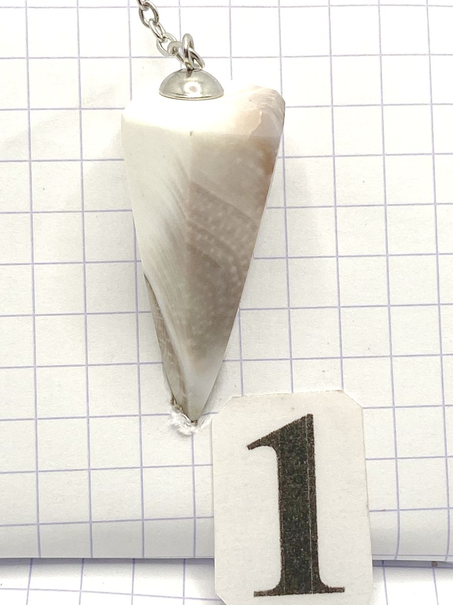 PENDULE OEIL DE STE LUCIE