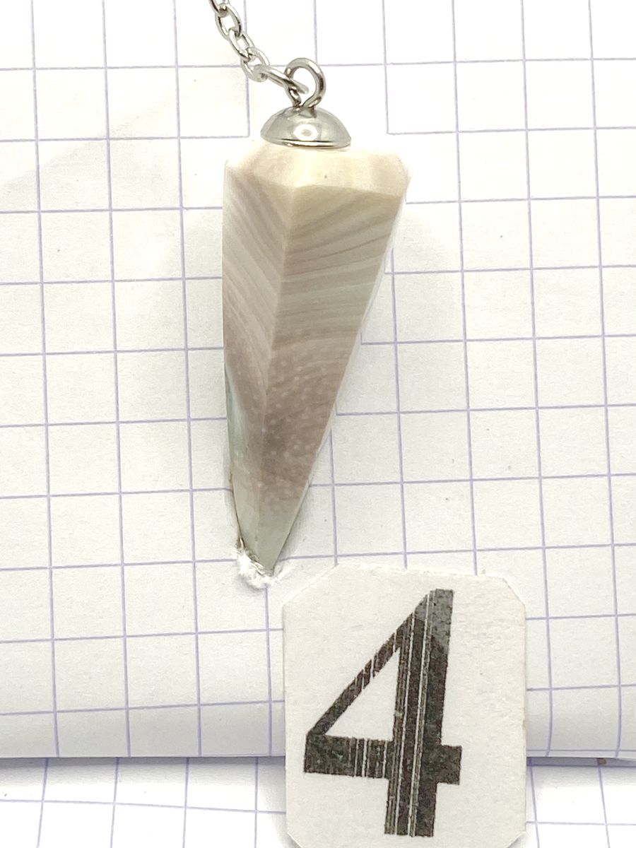 PENDULE OEIL DE STE LUCIE