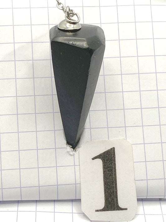 PENDULE TOURMALINE NOIRE