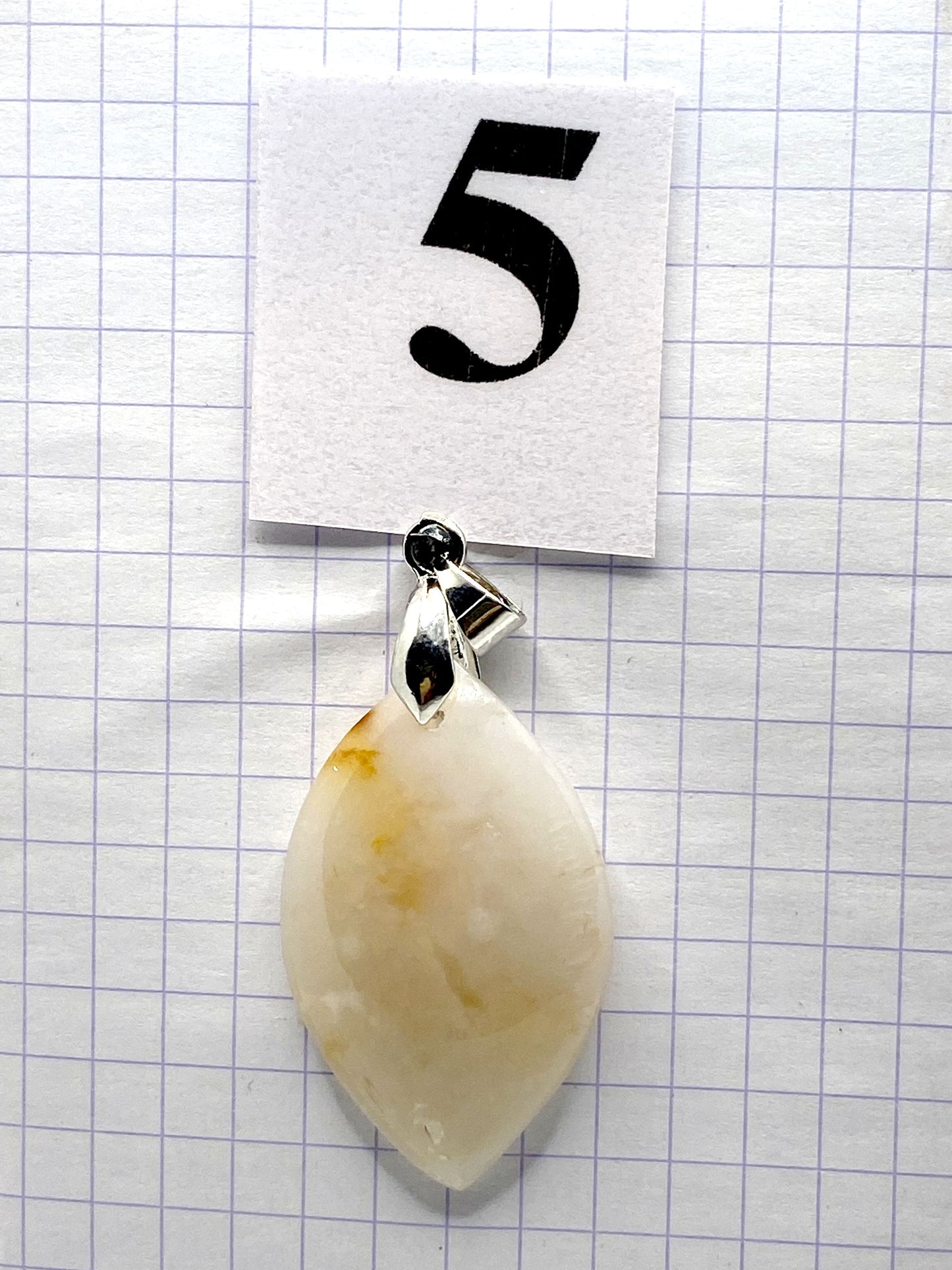 pendentif JASPE BLANC