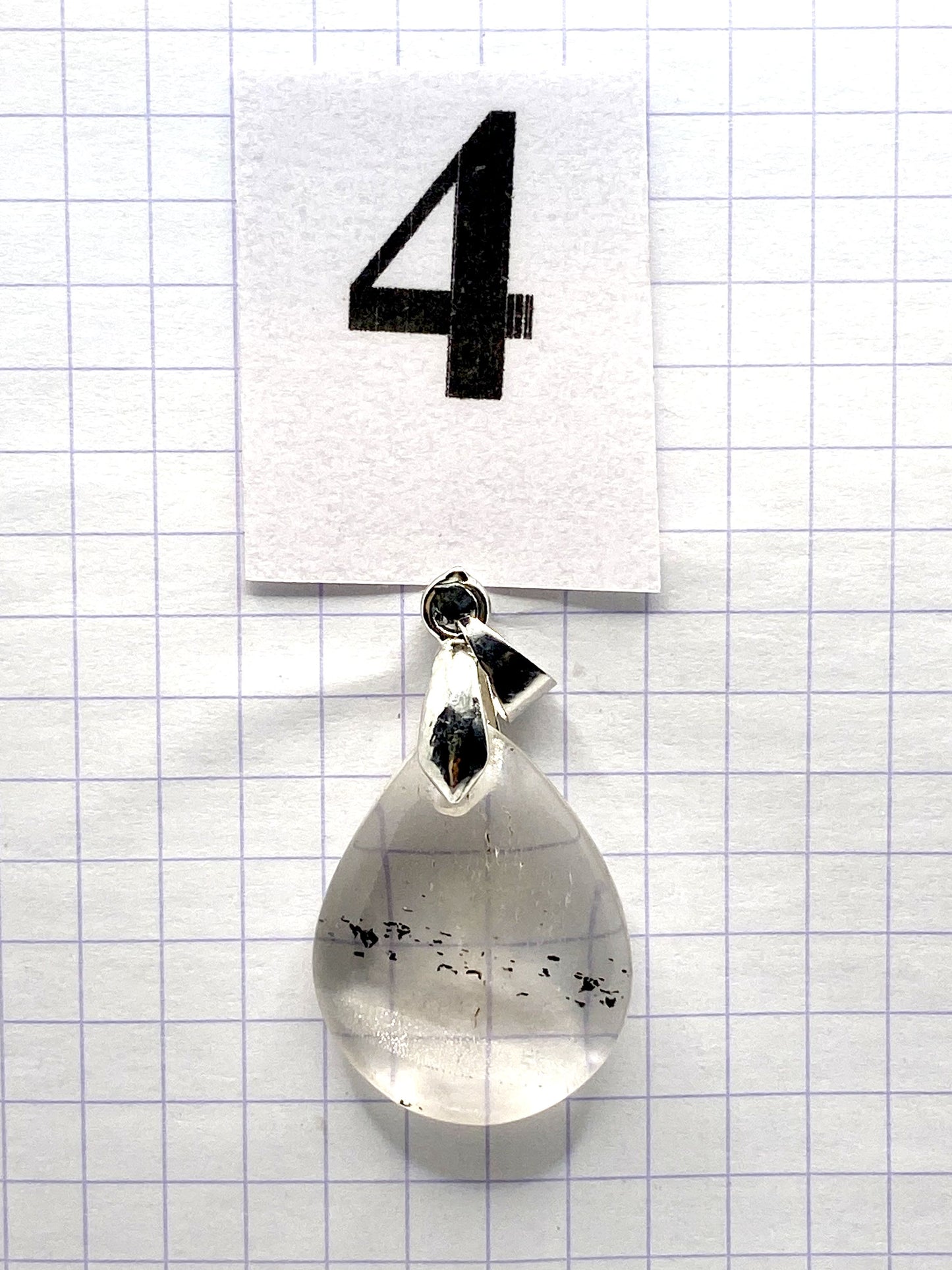 pendentif QUARTZ FANTOME