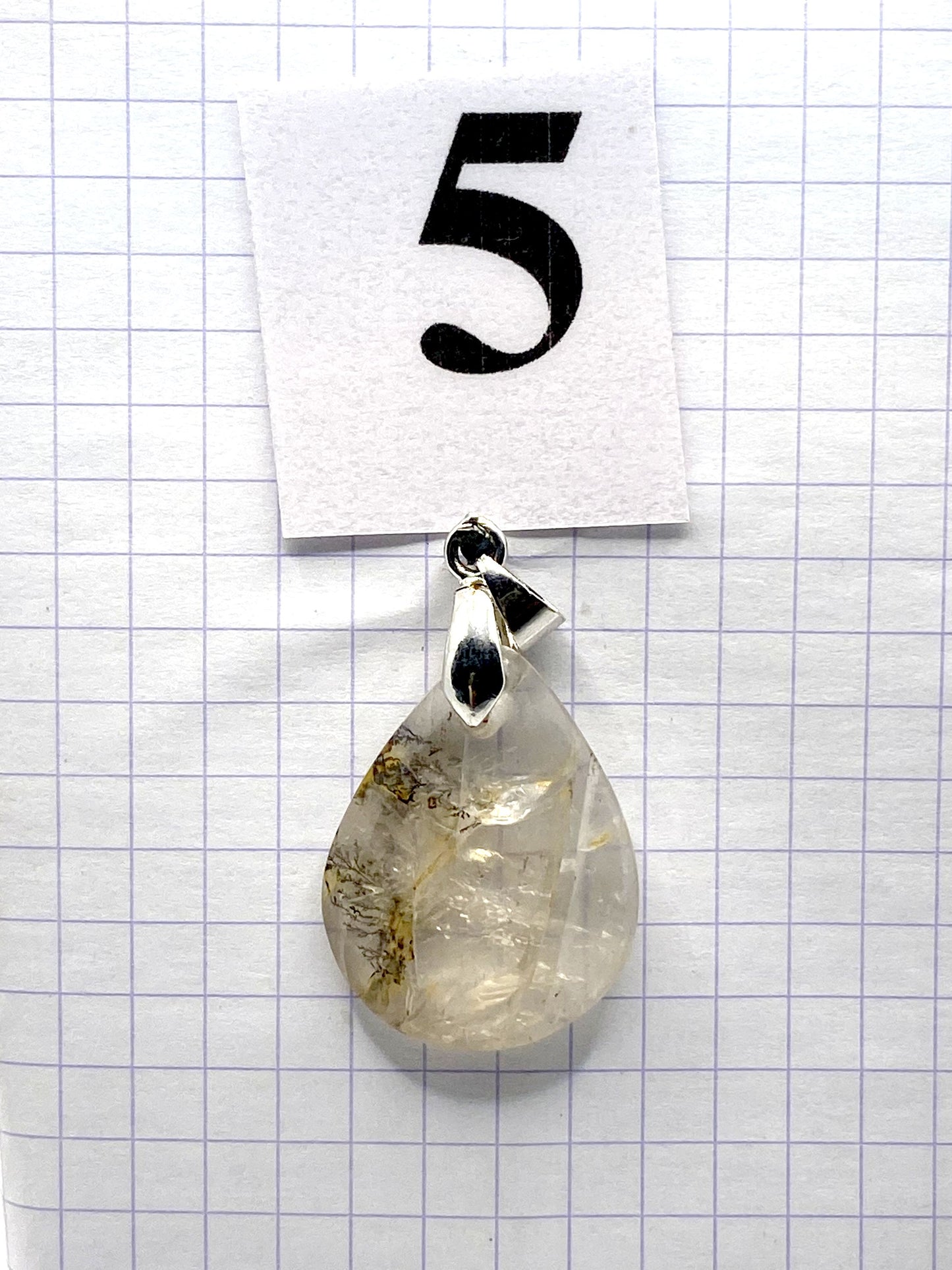 pendentif QUARTZ FANTOME