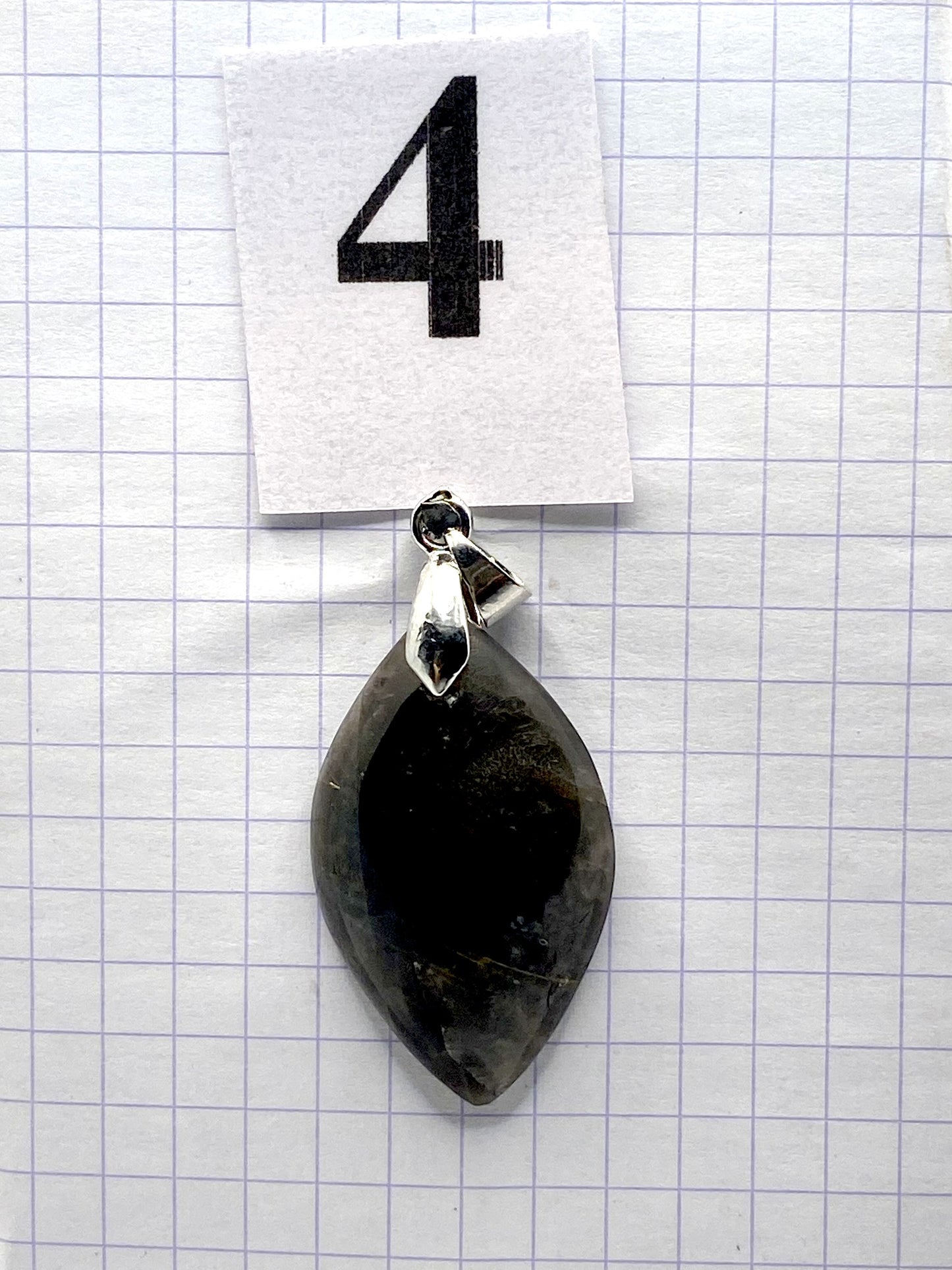 pendentif PIERRE DE LUNE NOIRE