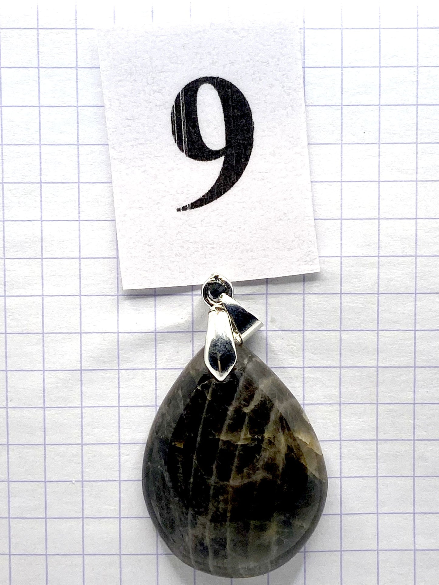 pendentif PIERRE DE LUNE NOIRE
