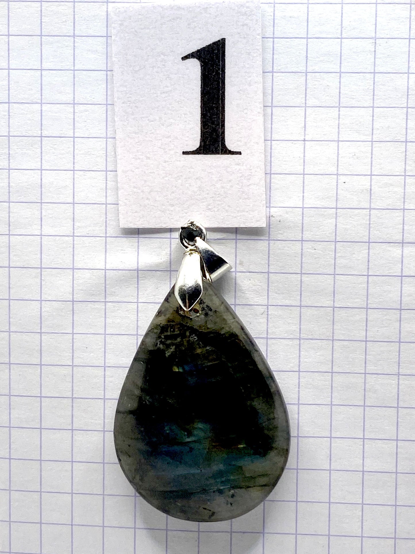 pendentif LABRADORITE BLEUE