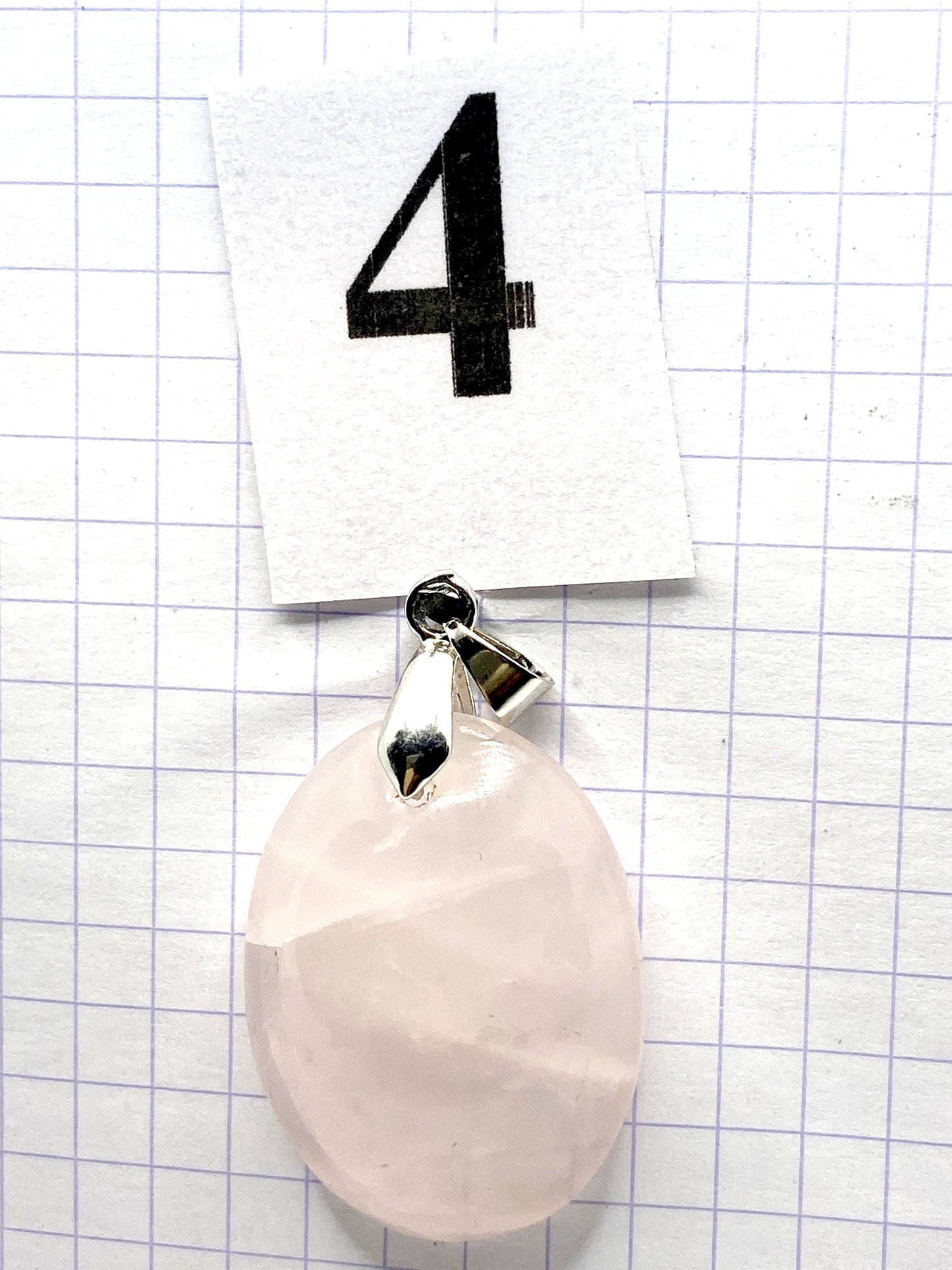 pendentif QUARTZ ROSE