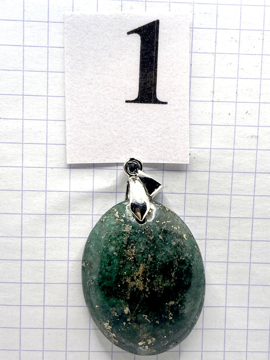 pendentif FUSCHITE