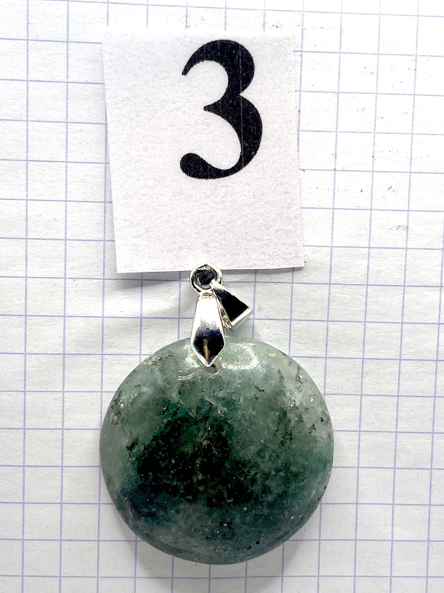 pendentif FUSCHITE