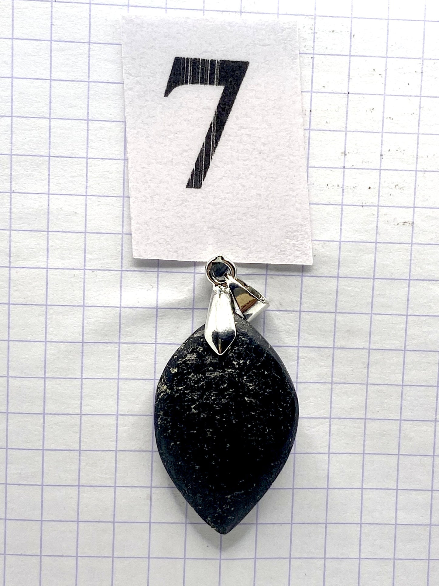 pendentif TOURMALINE NOIRE