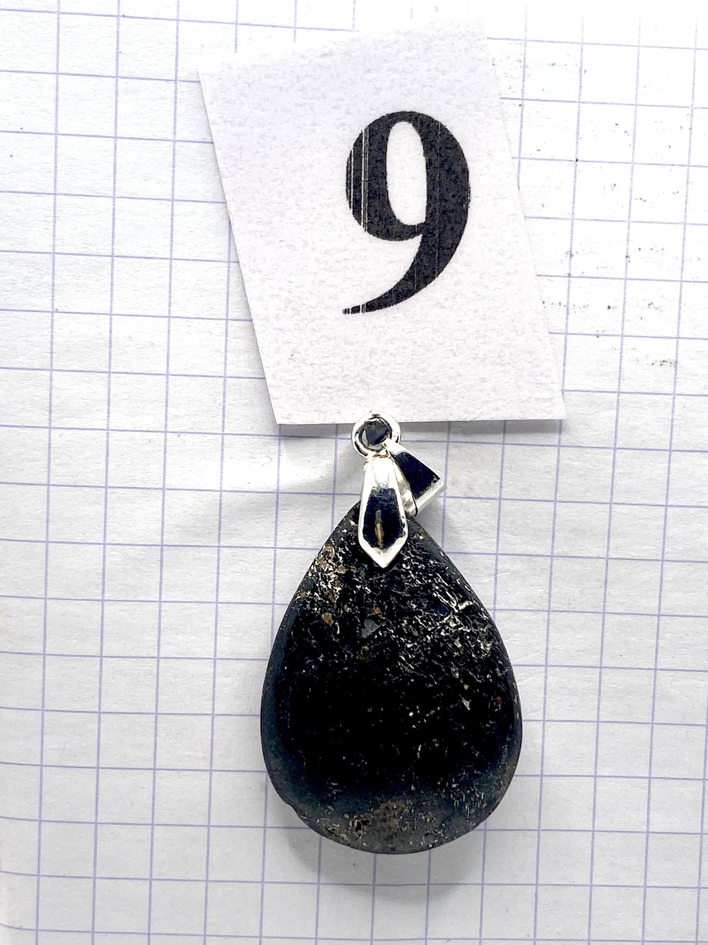 pendentif TOURMALINE NOIRE