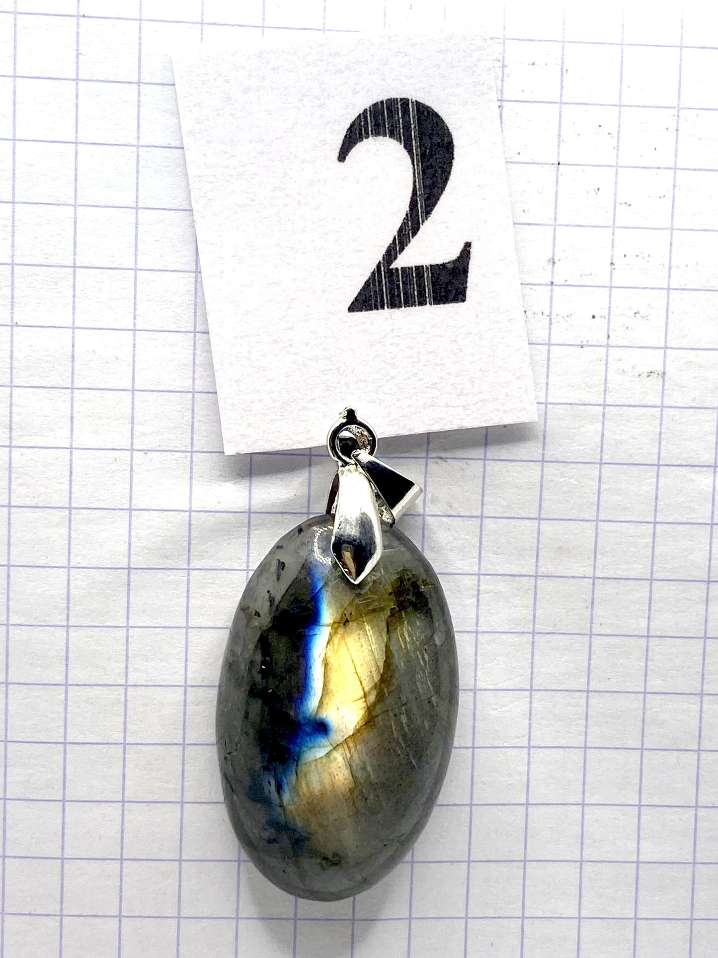 pendentif LABRADORITE VIOLETTE