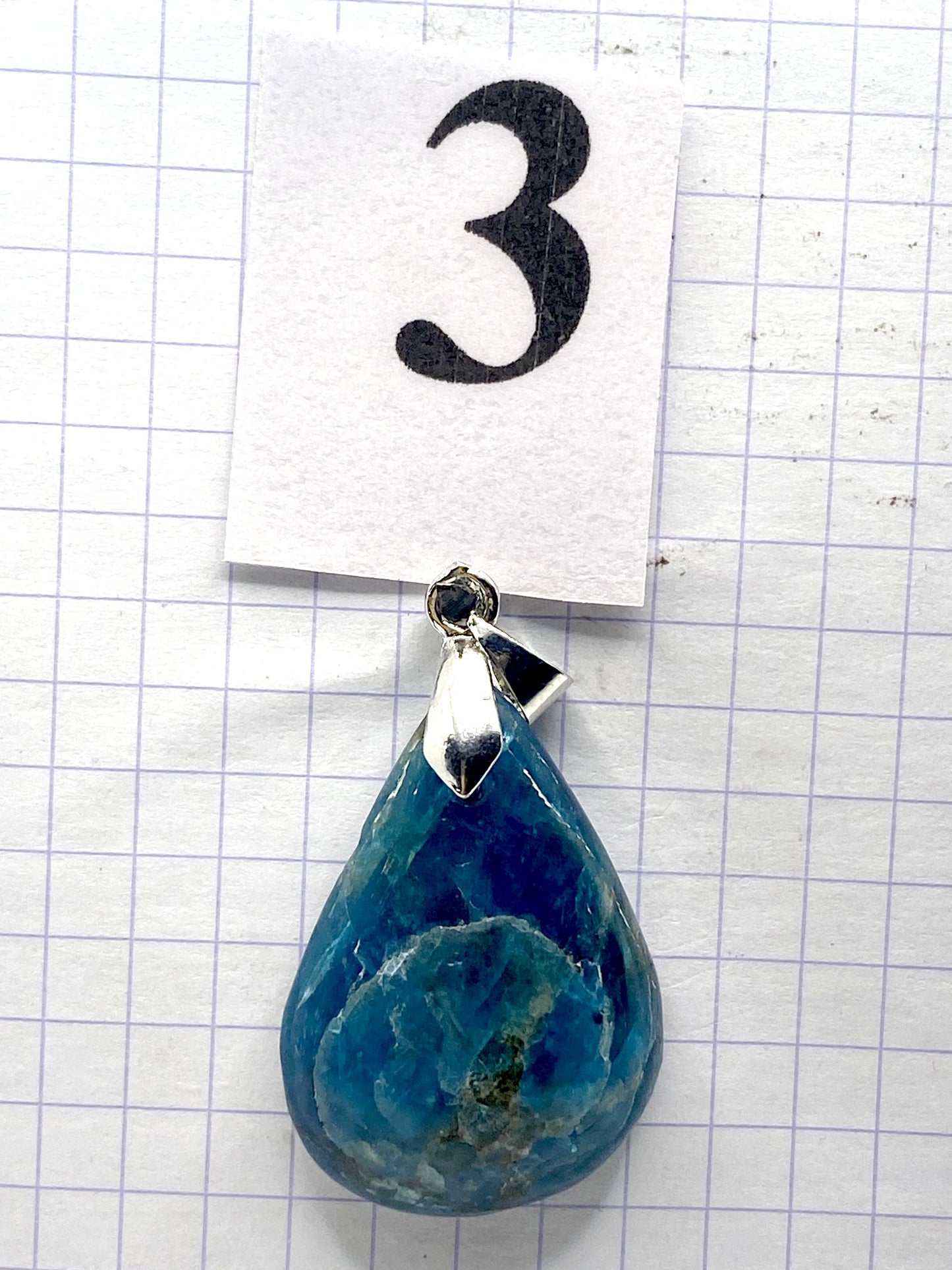 pendentif APATITE BLEUE