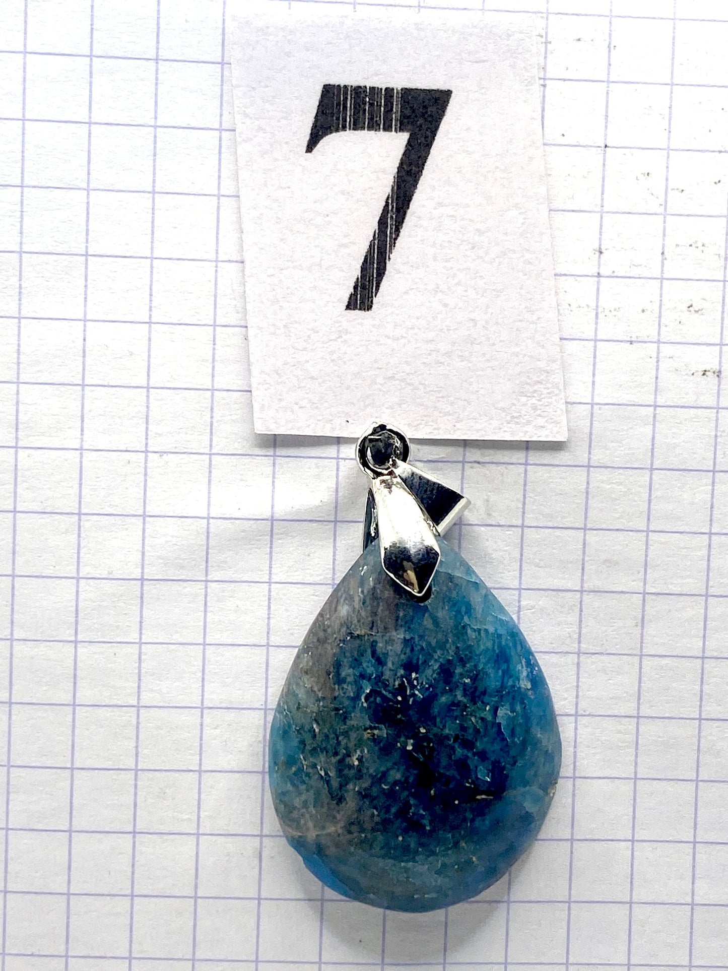 pendentif APATITE BLEUE