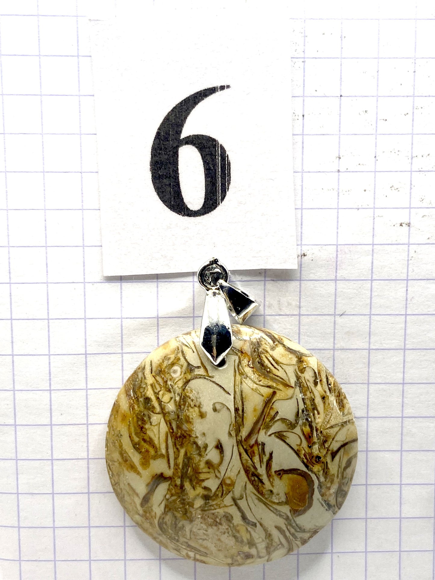 pendentif JASPE COQUILLE