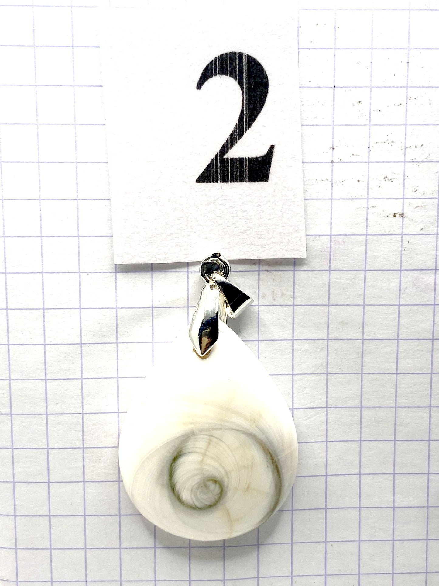 pendentif OEIL DE SAINTE LUCIE