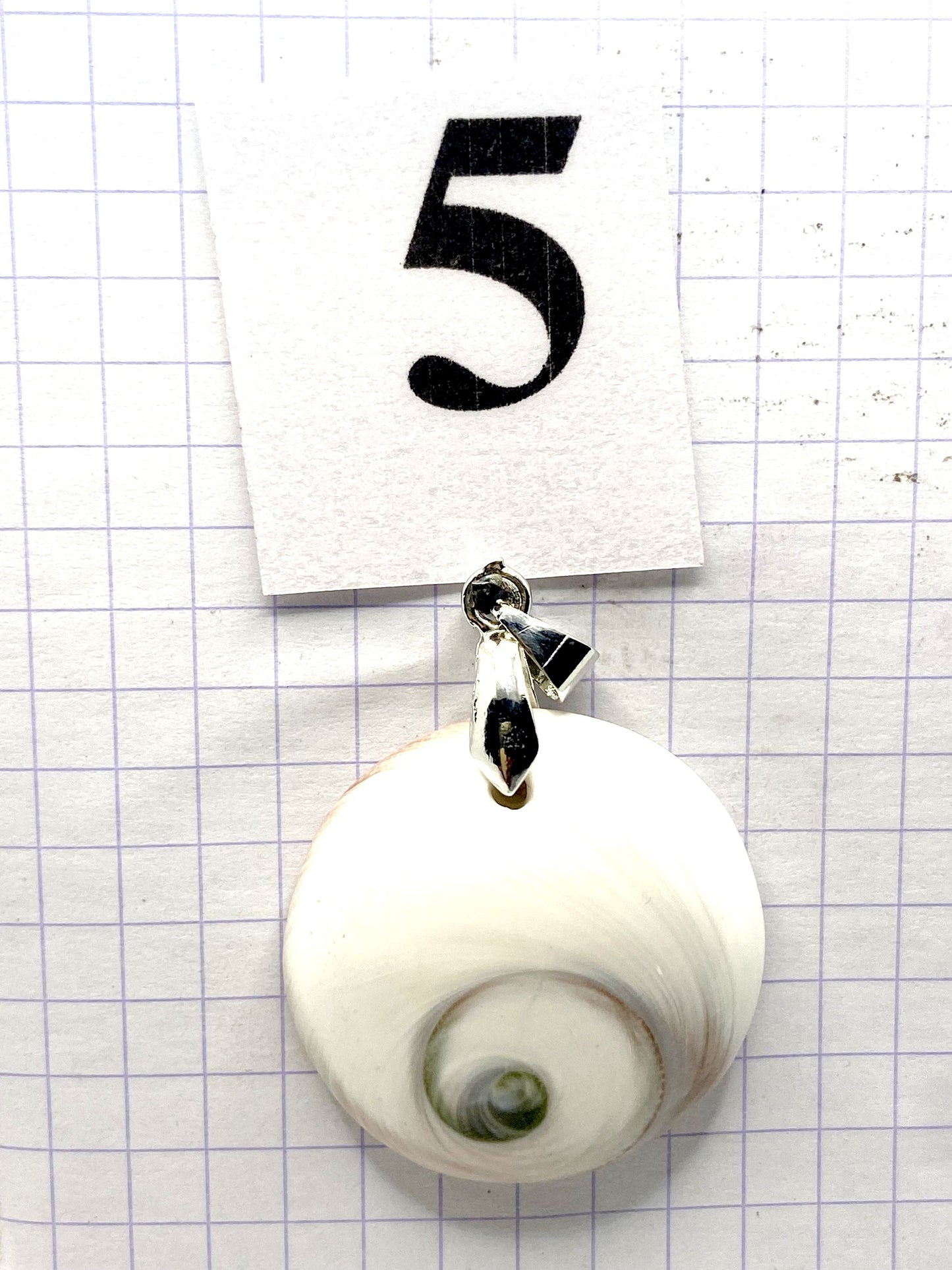 pendentif OEIL DE SAINTE LUCIE