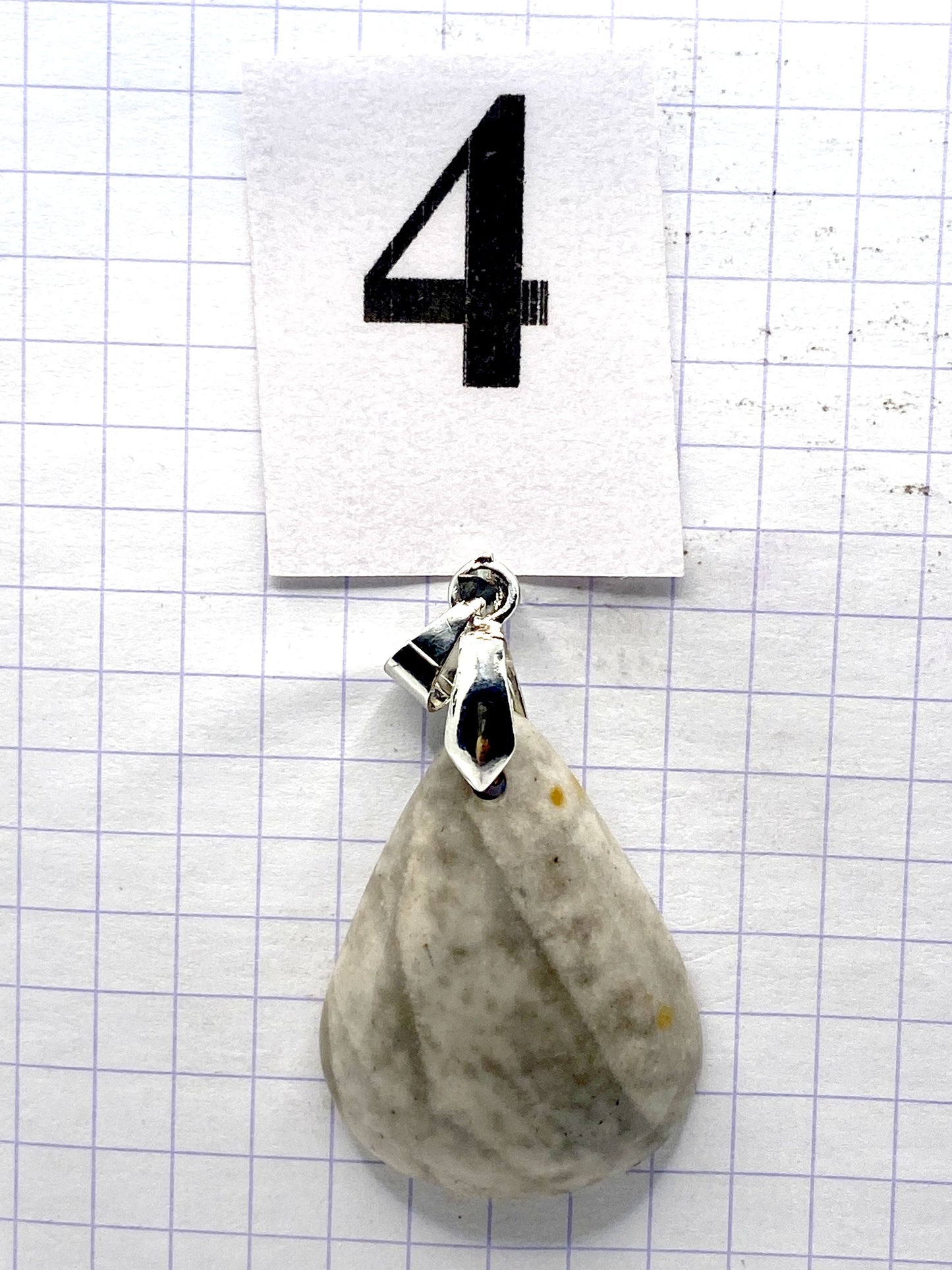 pendentif JASPE ECAILLE