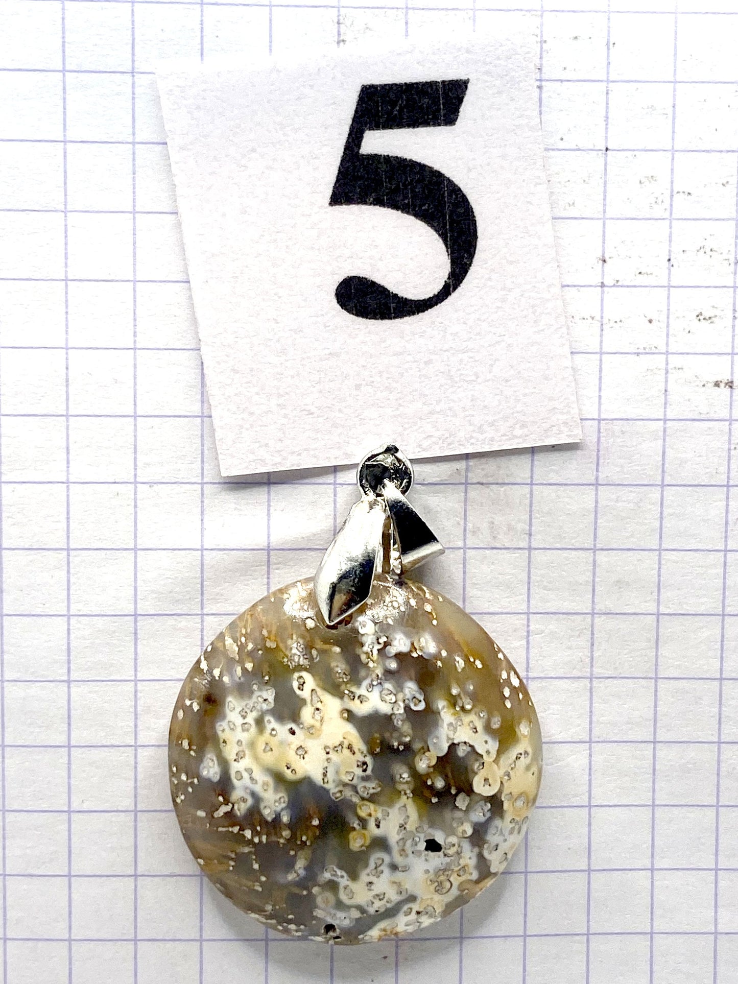 pendentif QUARTZ CHEVEUX