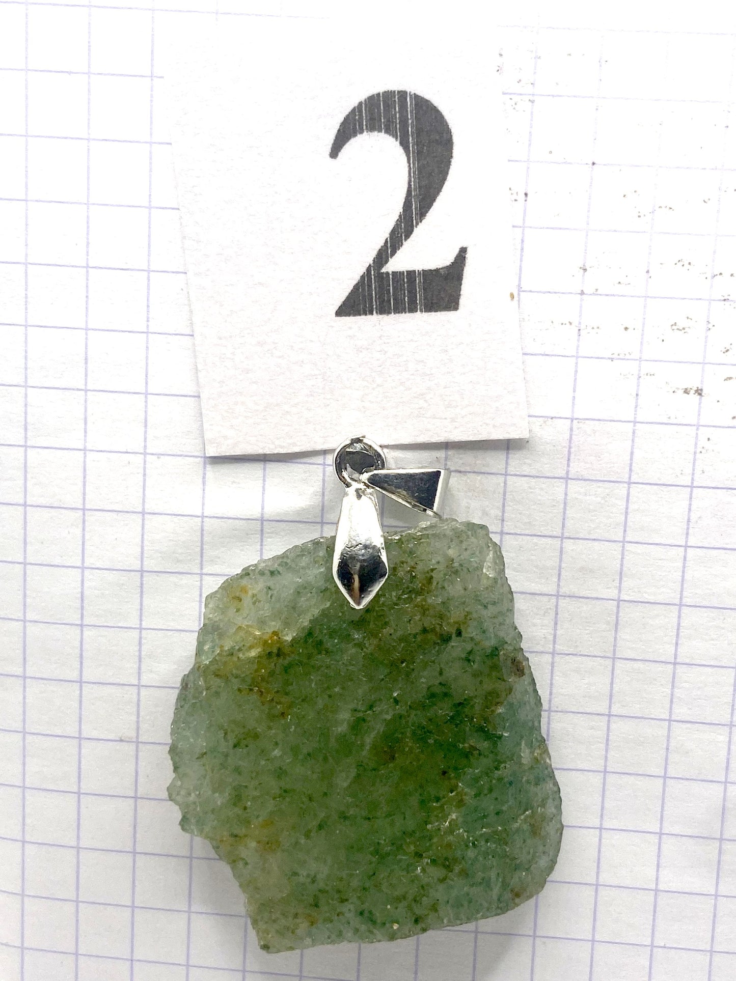 BRUTE FUSCHITE