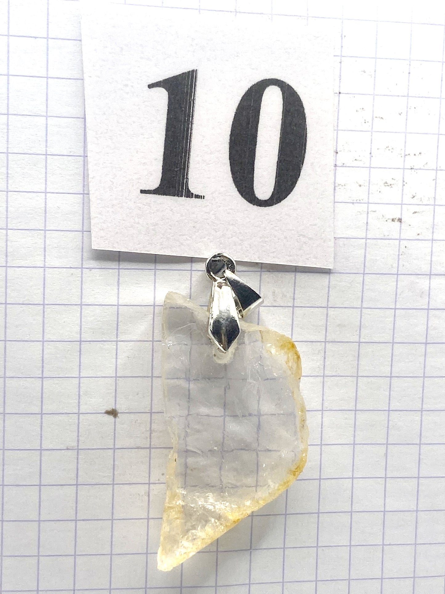 BRUTE QUARTZ HEMATOIDE JAUNE