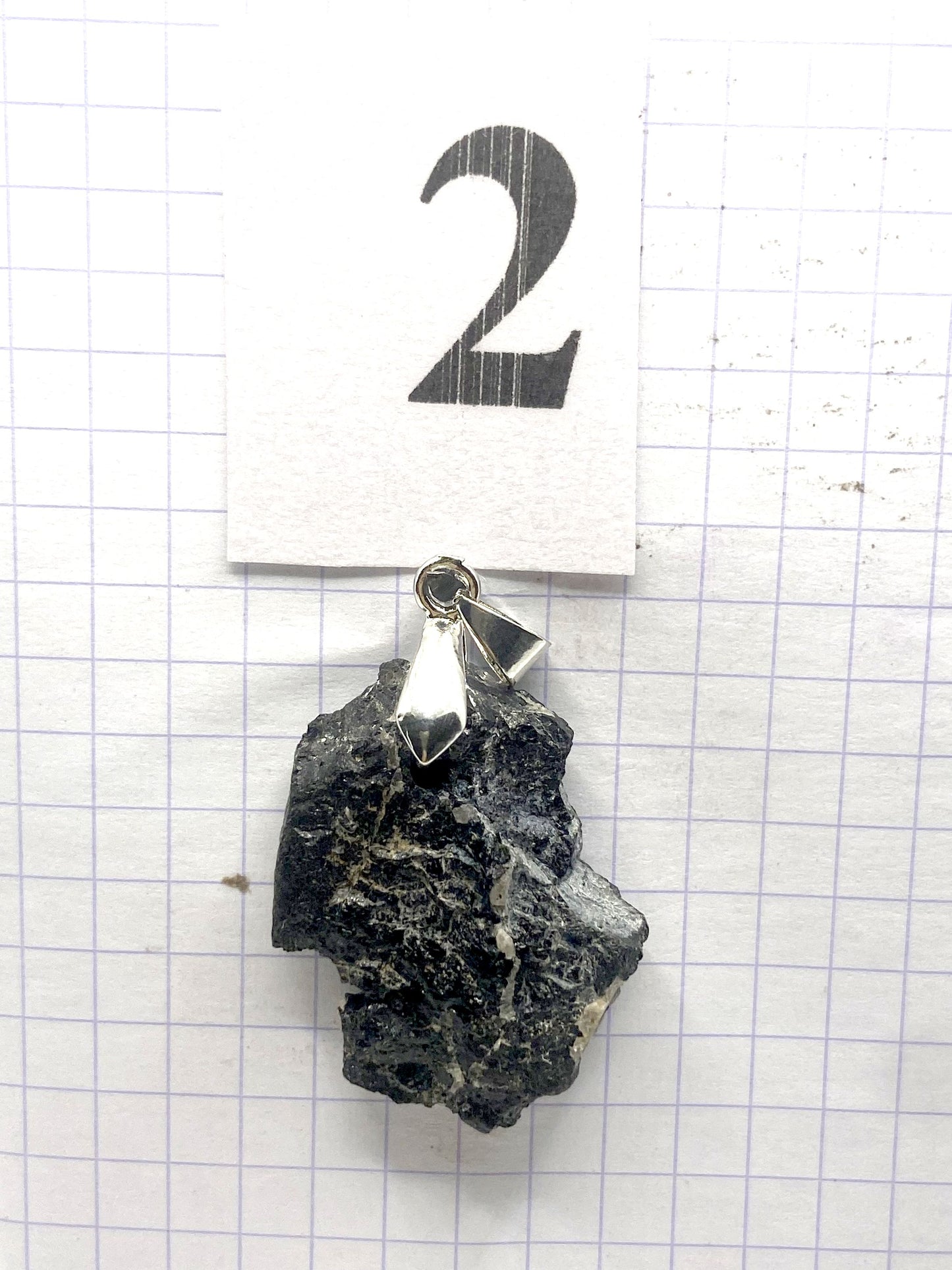BRUTE TOURMALINE NOIRE