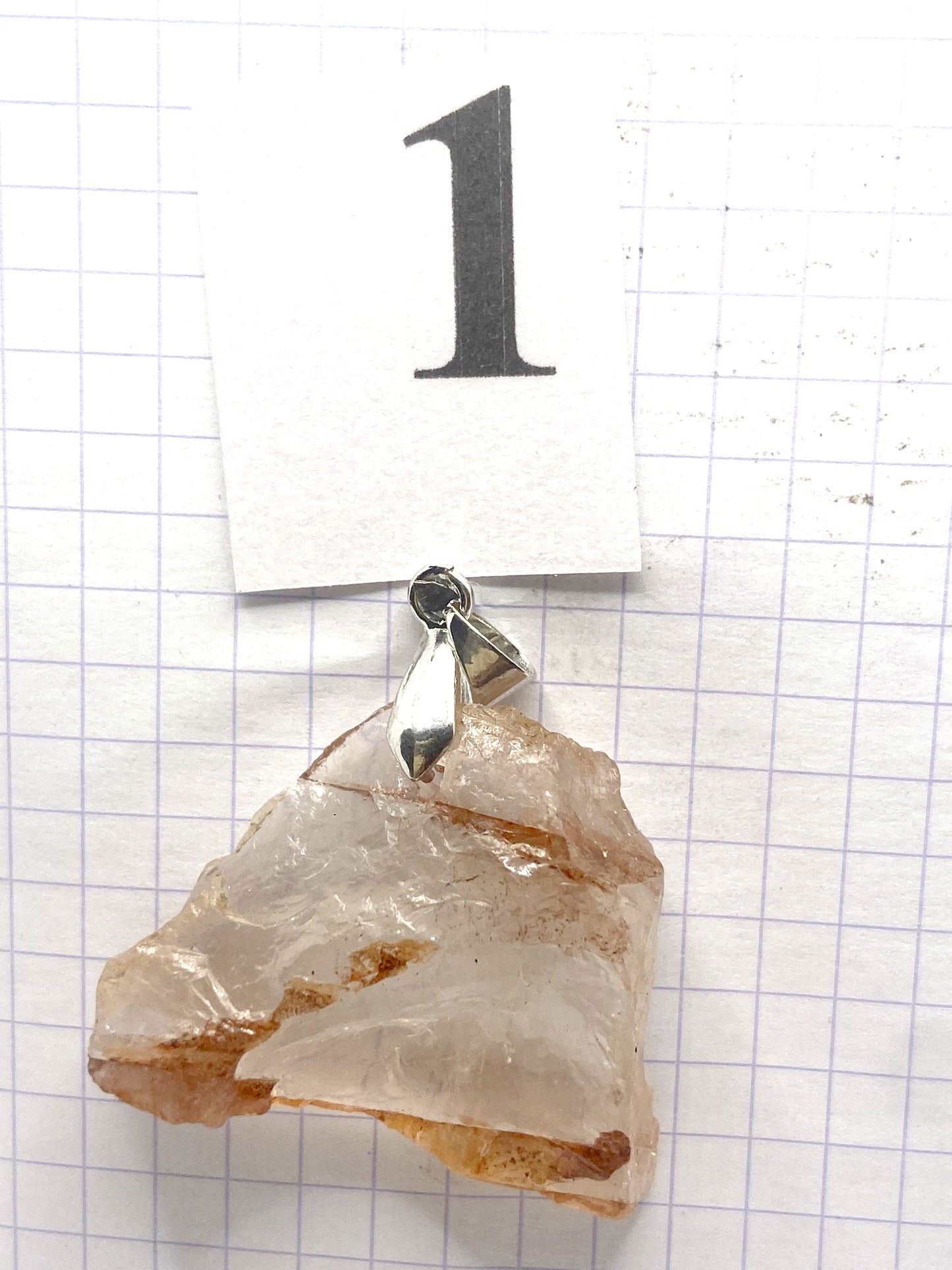 BRUTE QUARTZ HEMATOIDE ROUGE