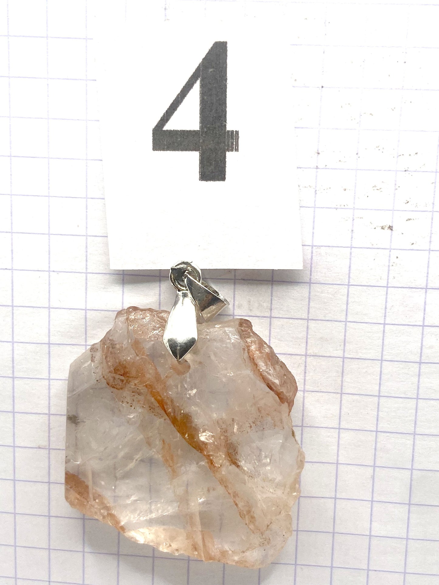 BRUTE QUARTZ HEMATOIDE ROUGE