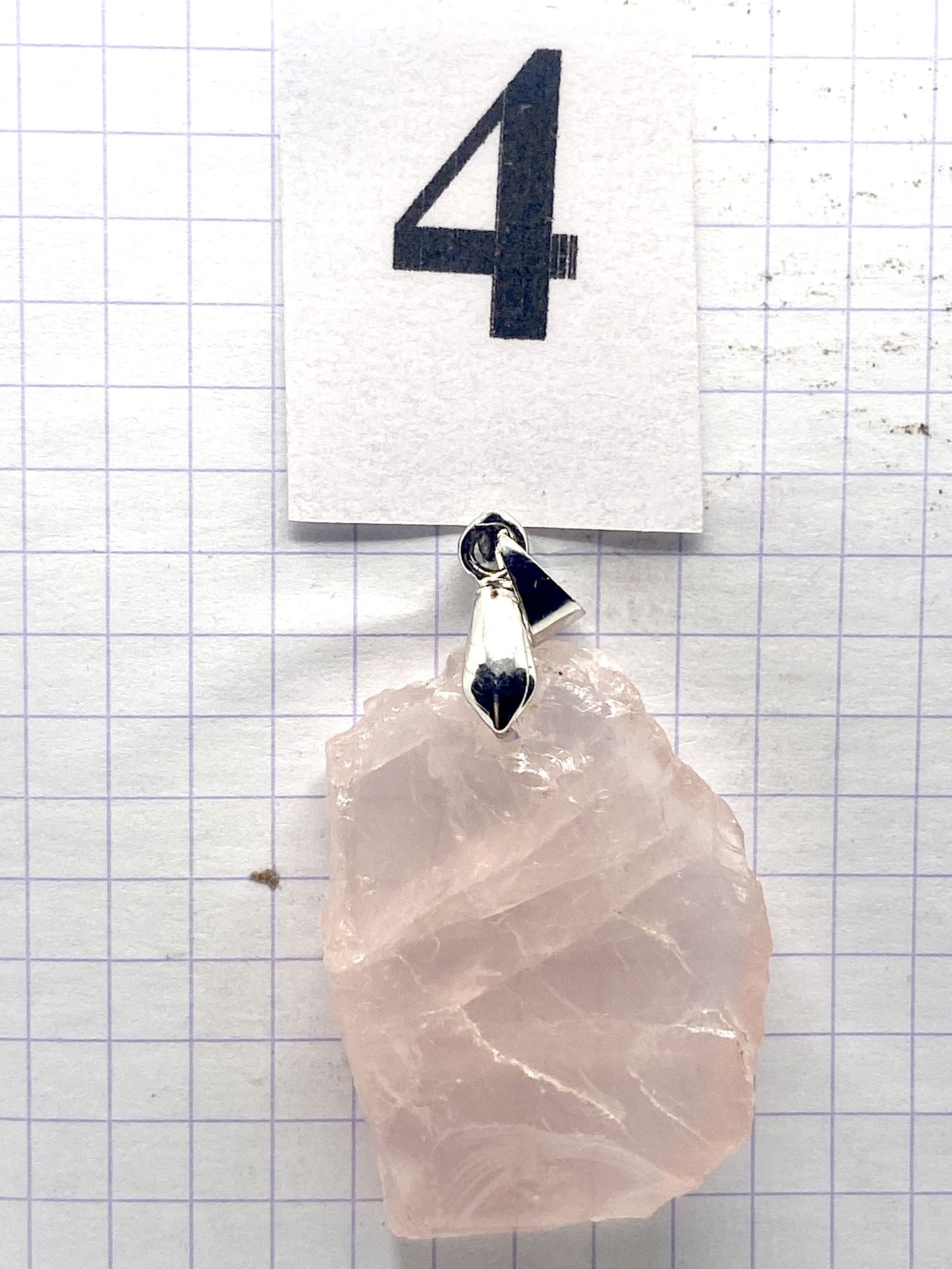 BRUTE QUARTZ ROSE