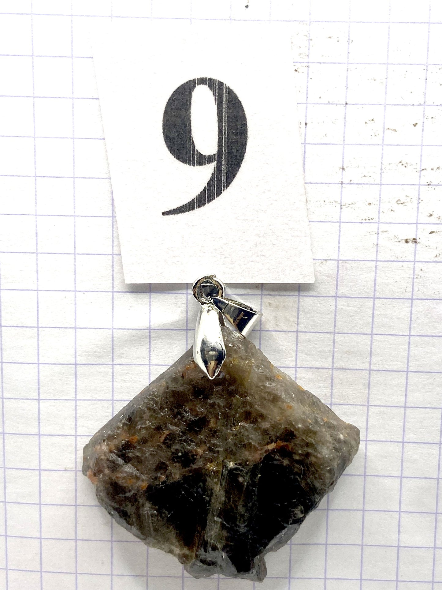 BRUTE QUARTZ FUME