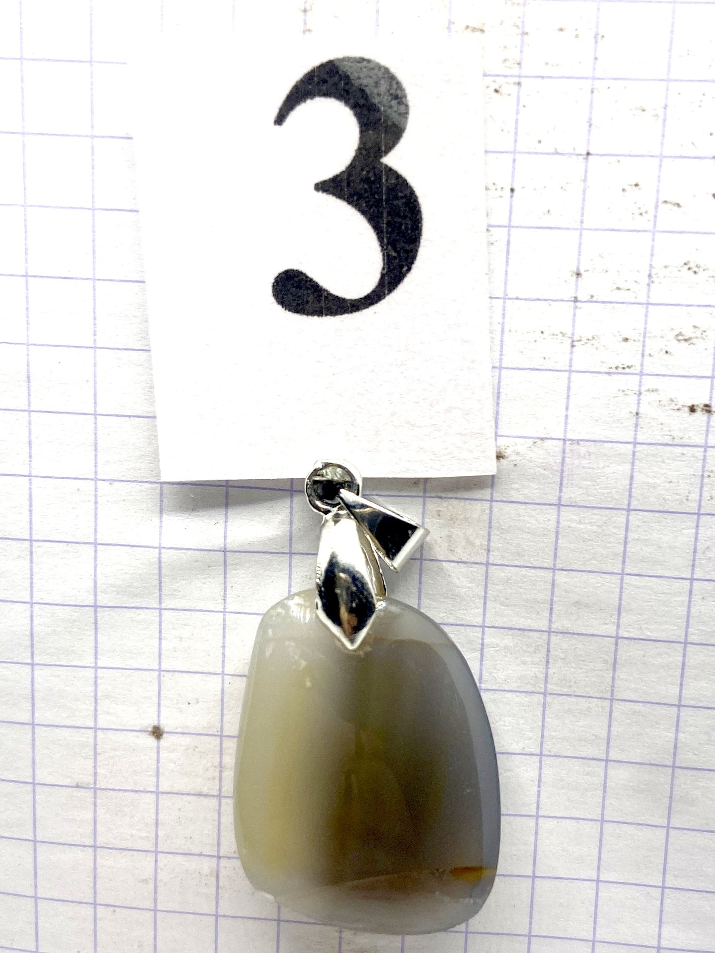 ROULEE AGATE CALCEDOINE