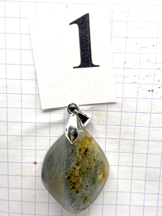 ROULEE LABRADORITE VIOLETTE