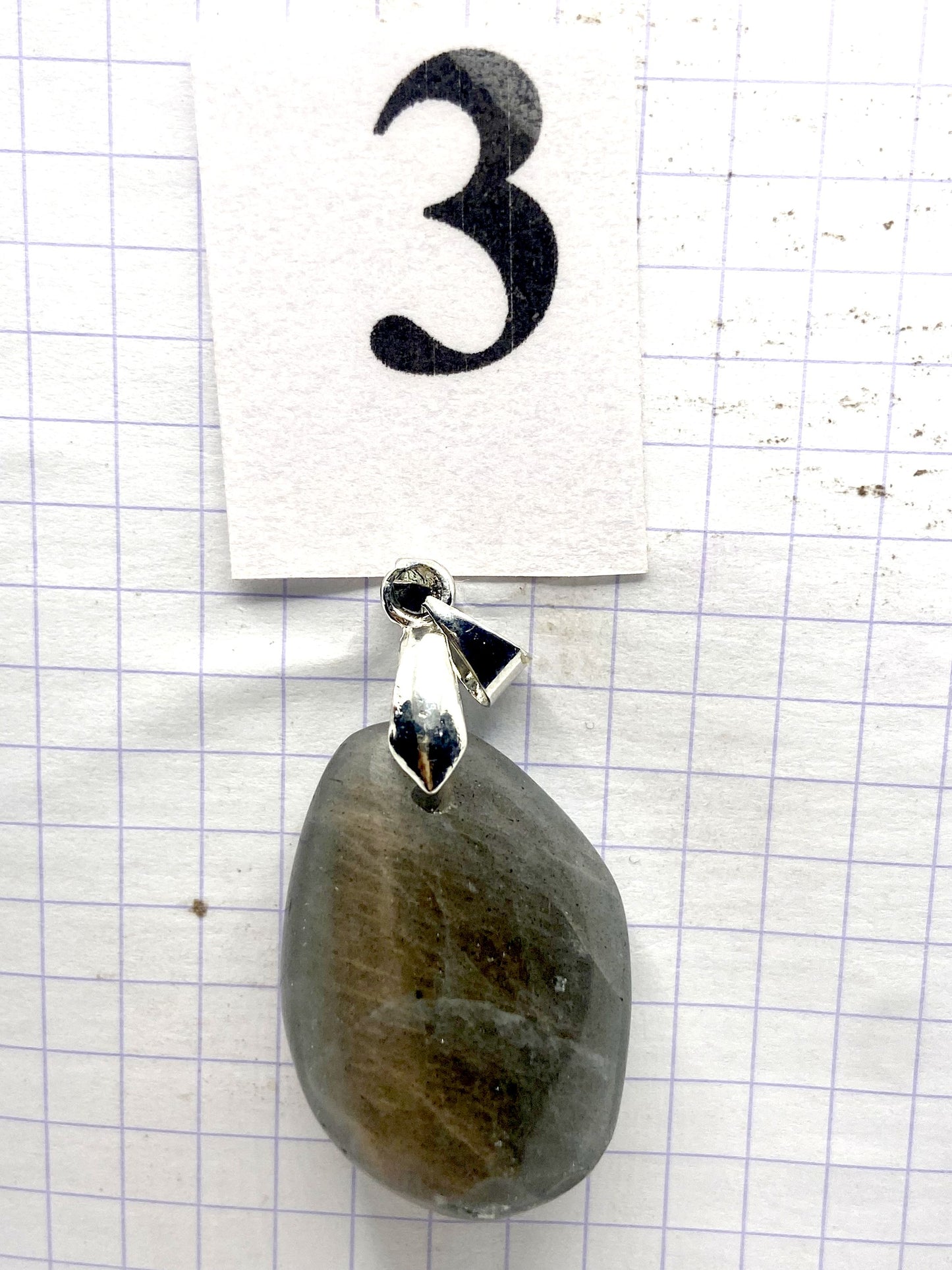 ROULEE LABRADORITE VIOLETTE