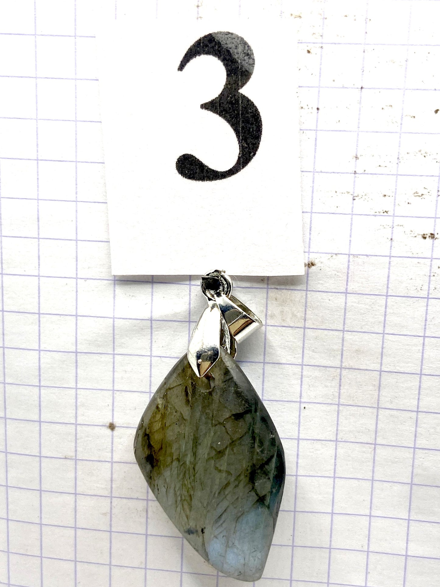 ROULEE LABRADORITE BLEUE