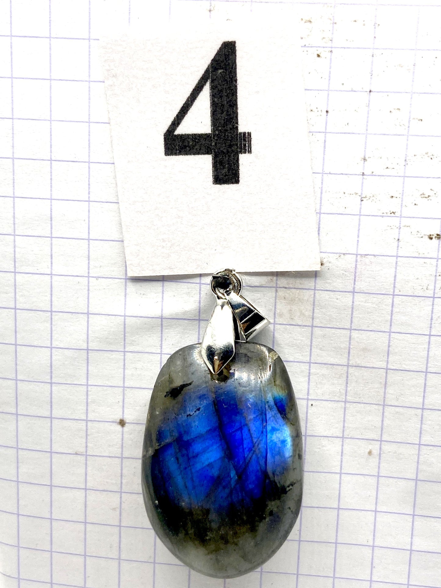 ROULEE LABRADORITE BLEUE