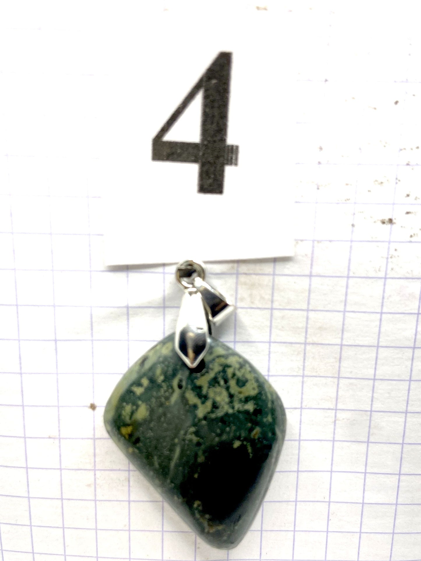 ROULEE JASPE KAMBABA