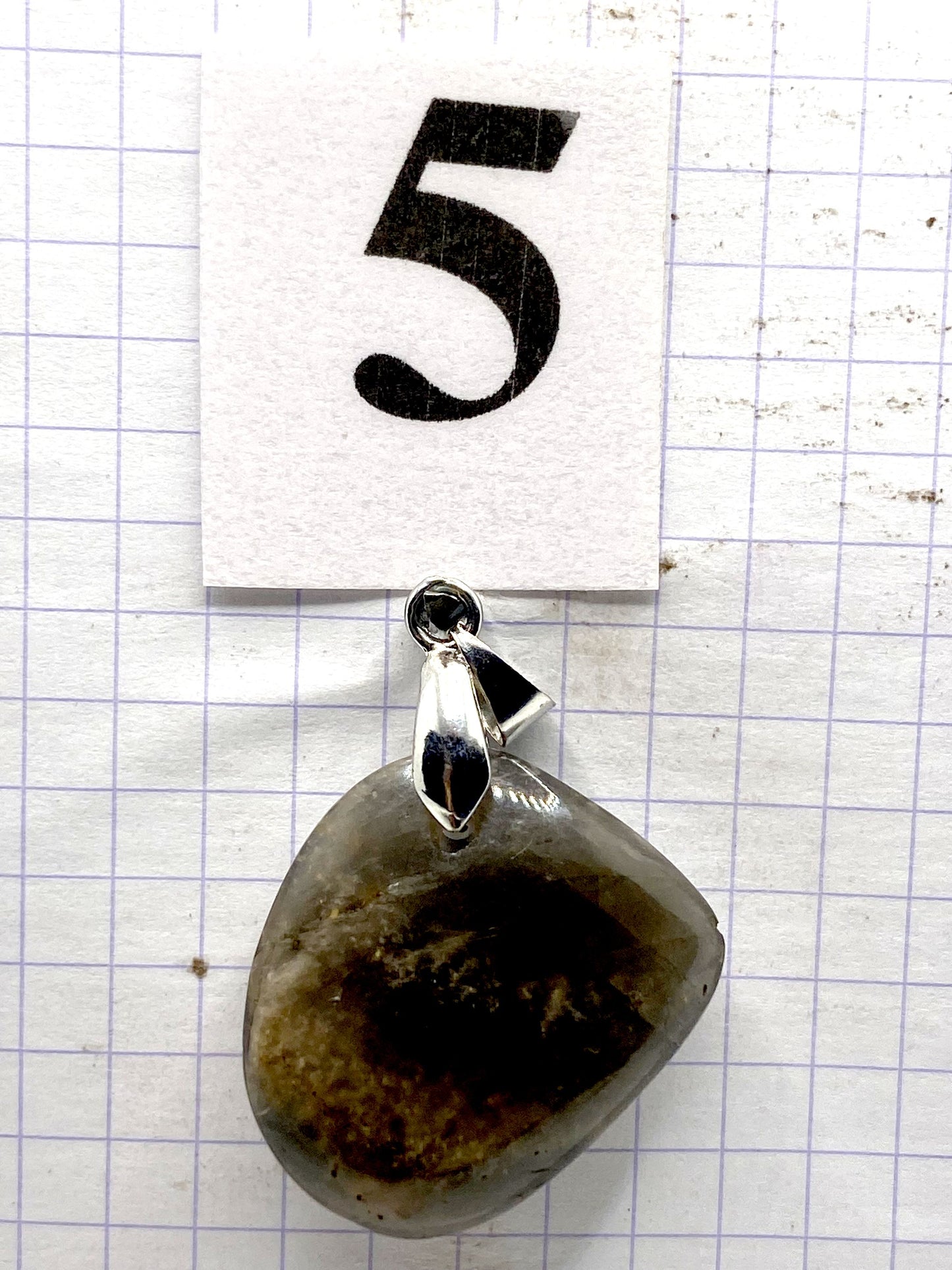 ROULEE PIERRE DE LUNE NOIRE