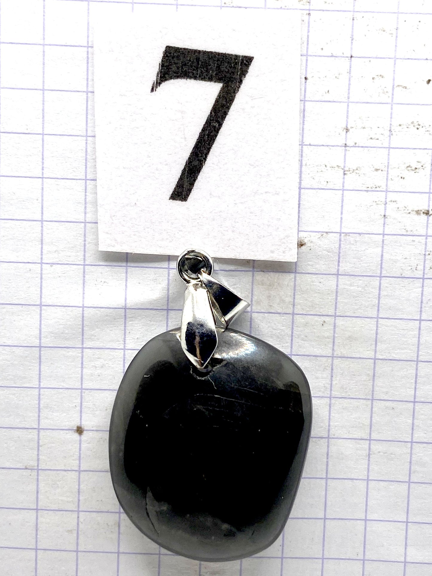 ROULEE PIERRE DE LUNE NOIRE