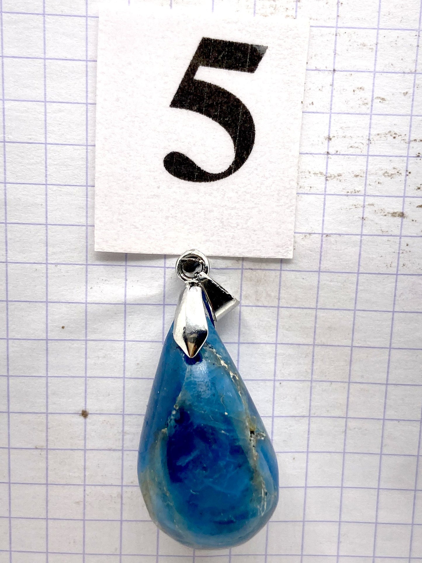 GOUTTE APATITE BLEUE